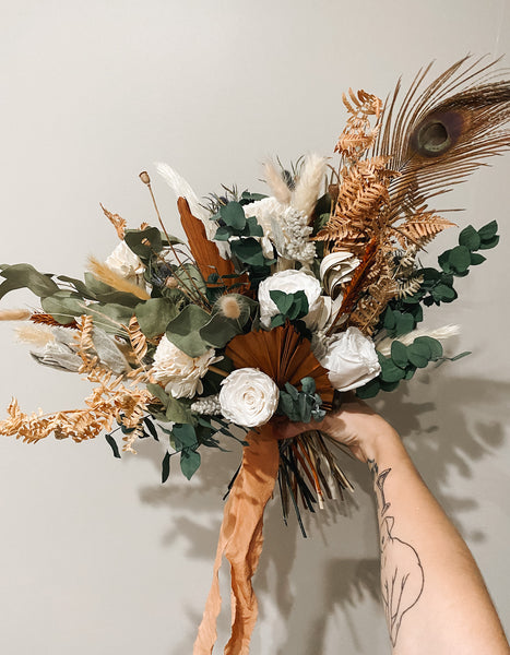 dried wedding bouquet